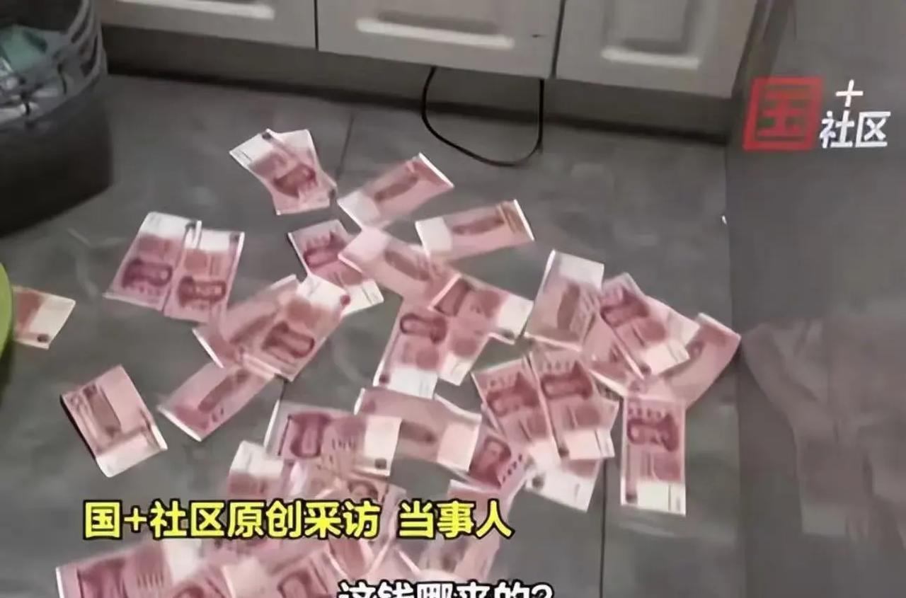 笑不活了！山东临沂，男子把15000元私房钱偷偷藏在卫生间的天花板，但万万没想到