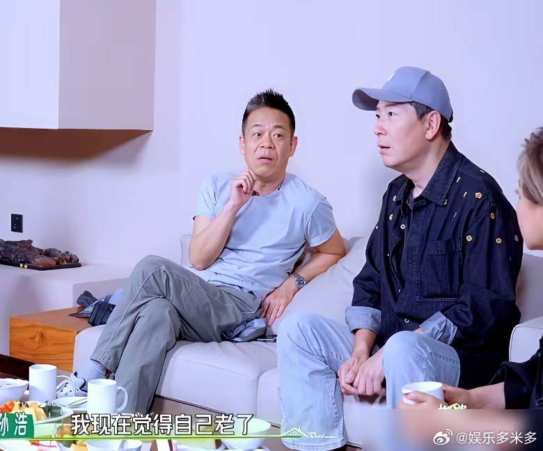 58岁的孙浩，拍完戏，焦虑了。起因是跟00后的刘浩存搭戏。两人合作电视剧《主角》