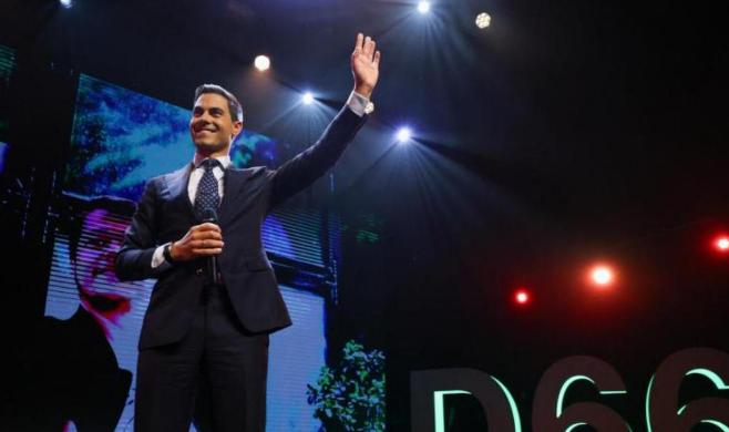 荷兰这波操作真把人看懵了,一个马上要卸任的过渡政府,居然趁着权力没交出去,干了件