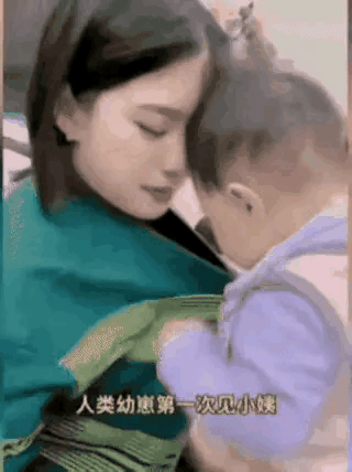 这小子比他爹可有出息多了，他爹最多是有贼心没贼胆，他是既有贼心又有贼胆[大笑]