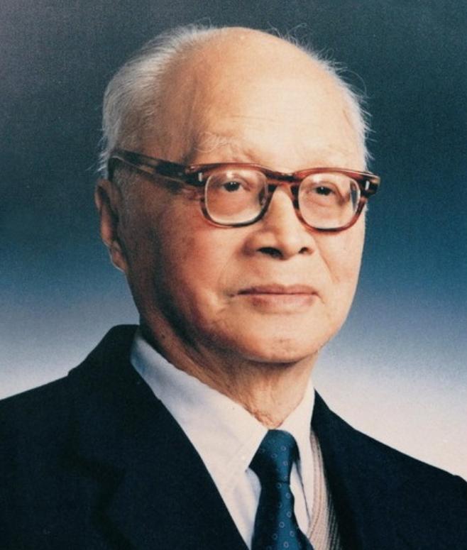 1960年，苏联撤回了所有援助中国的科学家，还把所有资料也带走了。临走时，一位苏
