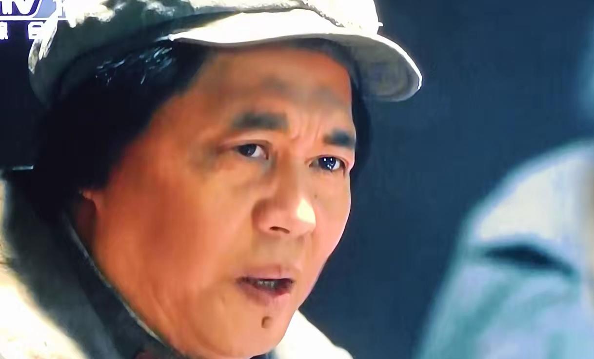 太胖了！央视《阵地》刚开播就炸了锅！毛泽东、周恩来等领袖人物集体“发福”，观众直