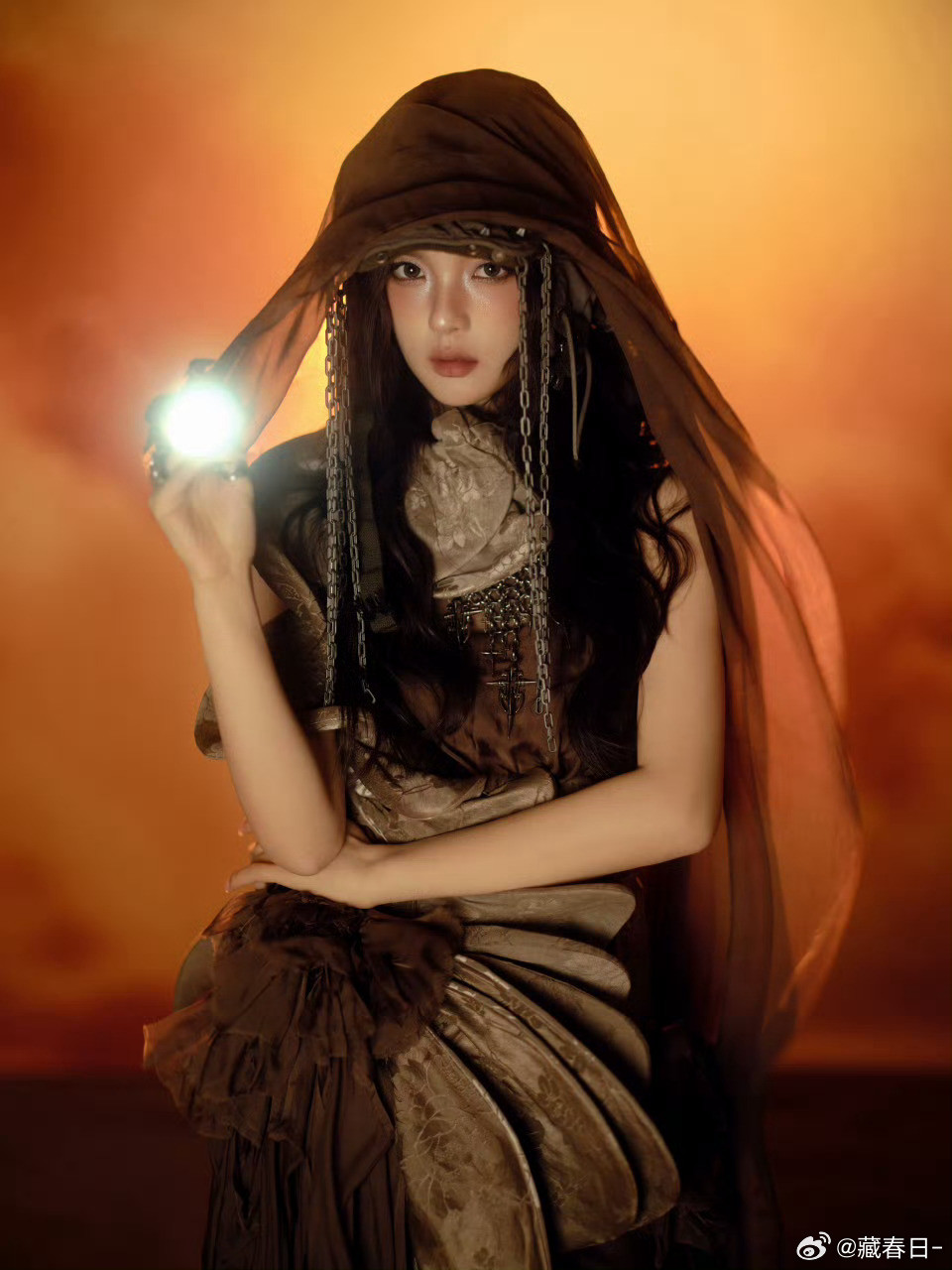 杨超越末世文女主杨超越这气质也太适合末世文女主了吧！清冷中带着倔强，柔弱里藏着