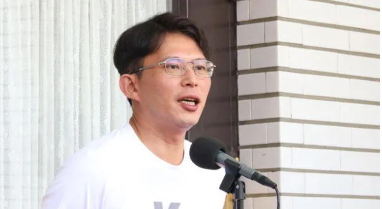 酸台选会沦柯建铭小弟　黄国昌：726出门对赖清德投不信任票针对台选会今审定首波