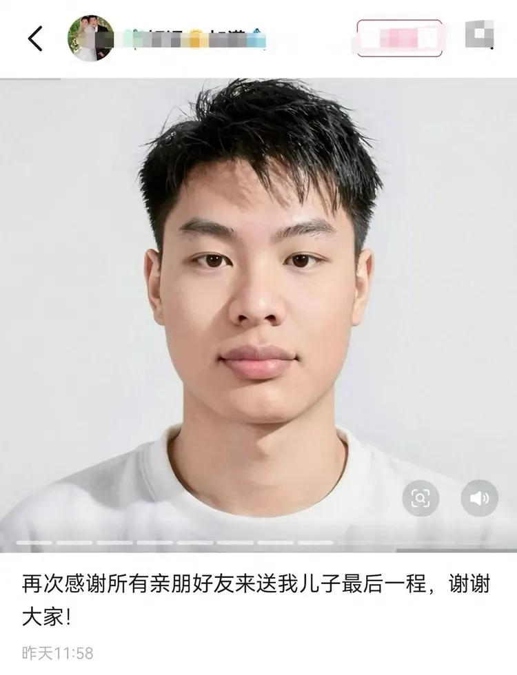 那个24岁男孩死的时候，手还攥着手机，硬得掰都掰不开。法医说是肺栓塞，好多人