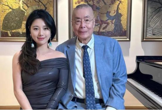 2016年，钢琴大师刘诗昆迎娶了学生孙颖，经过商量，婚后两人没打算要孩子，毕竟刘