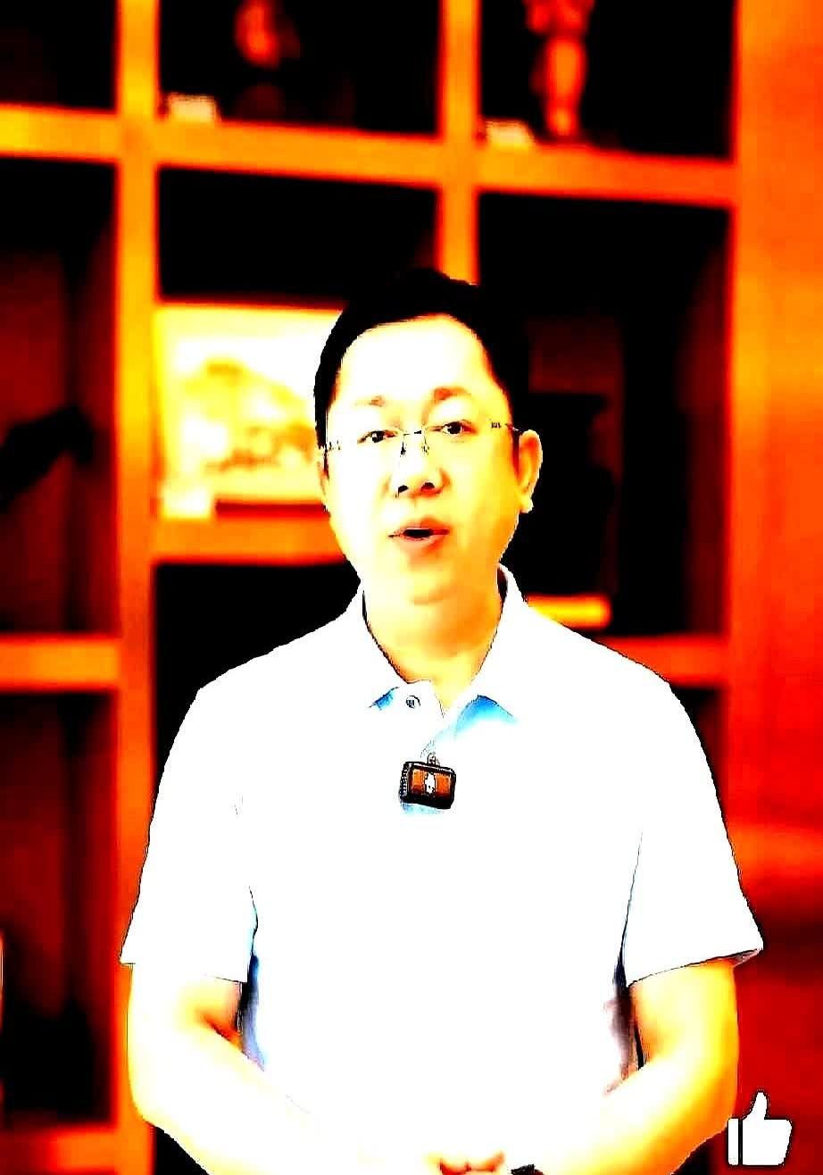 三万块白等三个月，比亚迪把焦虑写进菜单里9月1号，比亚迪把两辆车并排摆：
