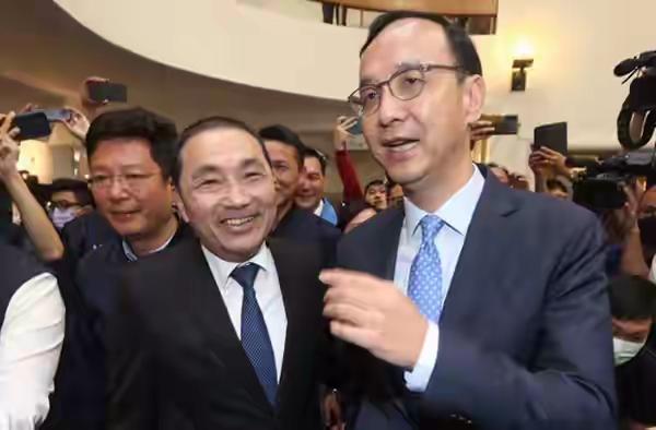 现在最惨的应该是侯友宜，没想到赵少康又成了国民党的红人，又要迎来自己在国民党中政