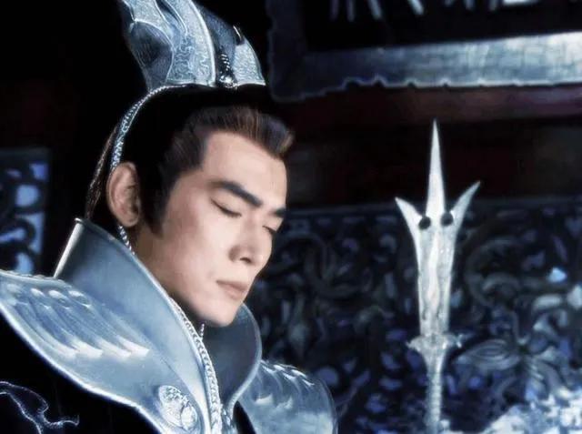 今日话题：杨戬为什么这么讨厌刘彦昌？？？网友甲：我记得，宝莲灯前传里。天兵天