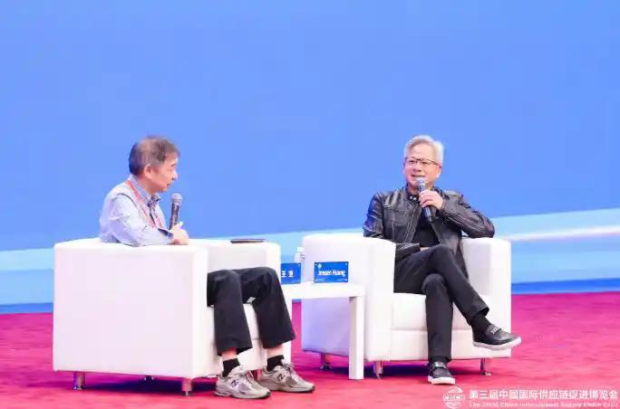 黄仁勋再度盛赞中国！顶级美企大佬中，情商跟马斯克不分伯仲的，恐怕非英伟达CEO