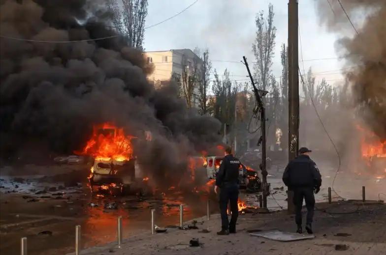 俄罗斯袭击基辅两座最大的火电厂：专家警告说后果将非常惨烈基辅第5和第6热电厂