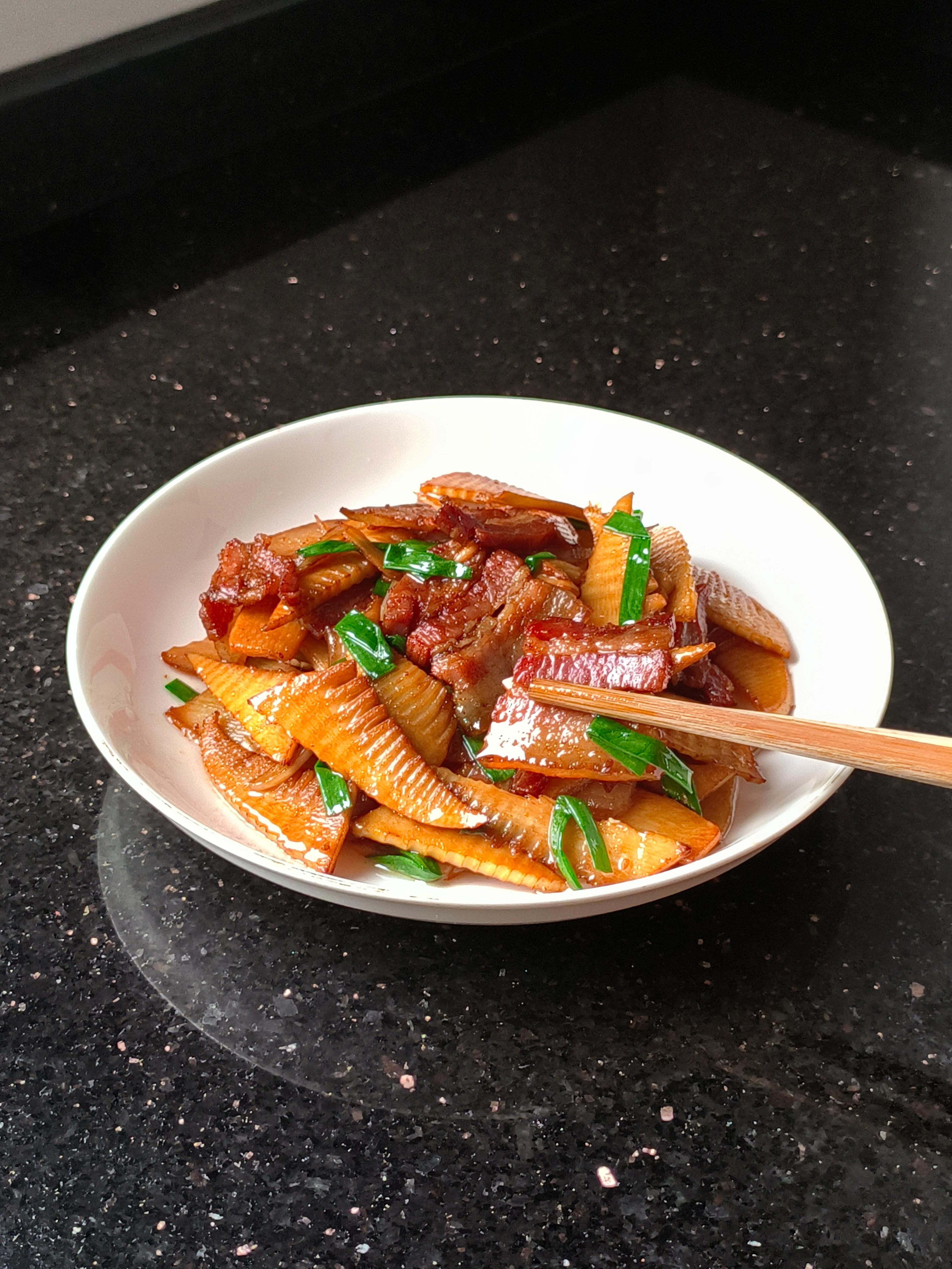 春季限定🔥咸肉春笋封神！脆嫩咸香，连干3碗饭家人们谁懂啊😭春季限定的快乐