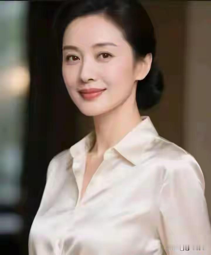 什么才是相伴一生的恩爱夫妻?人生苦短，恩爱如初。不忘初心，相知相爱。相依为命