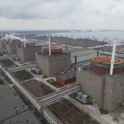 人类距灭顶之灾仅一步之遥！5月30日，全球都为这一刻屏住了呼吸一架载满烈性