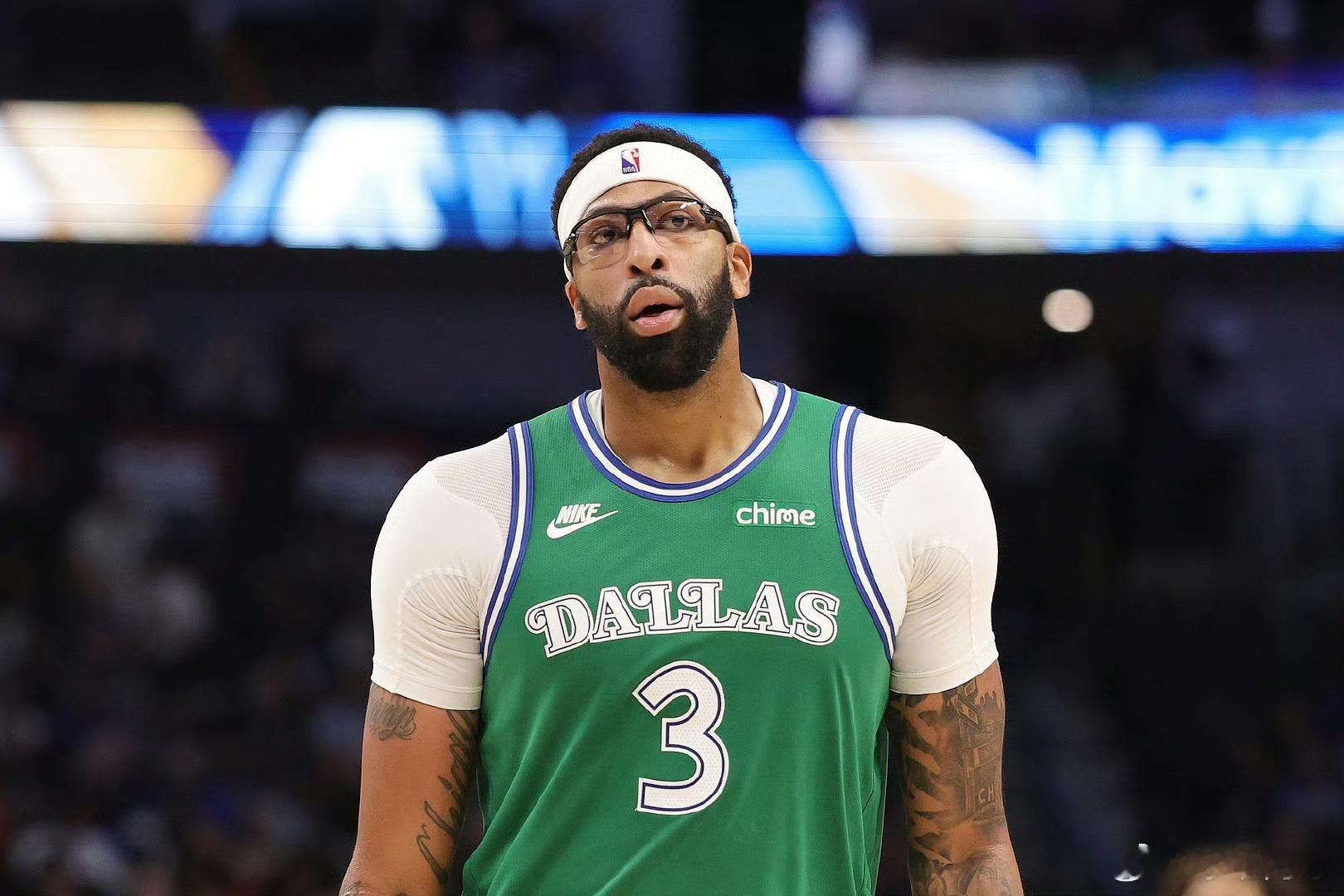 记者JoeVardon报道，哈里森最初的计划得到了独行侠老板杜蒙的批准，打造一