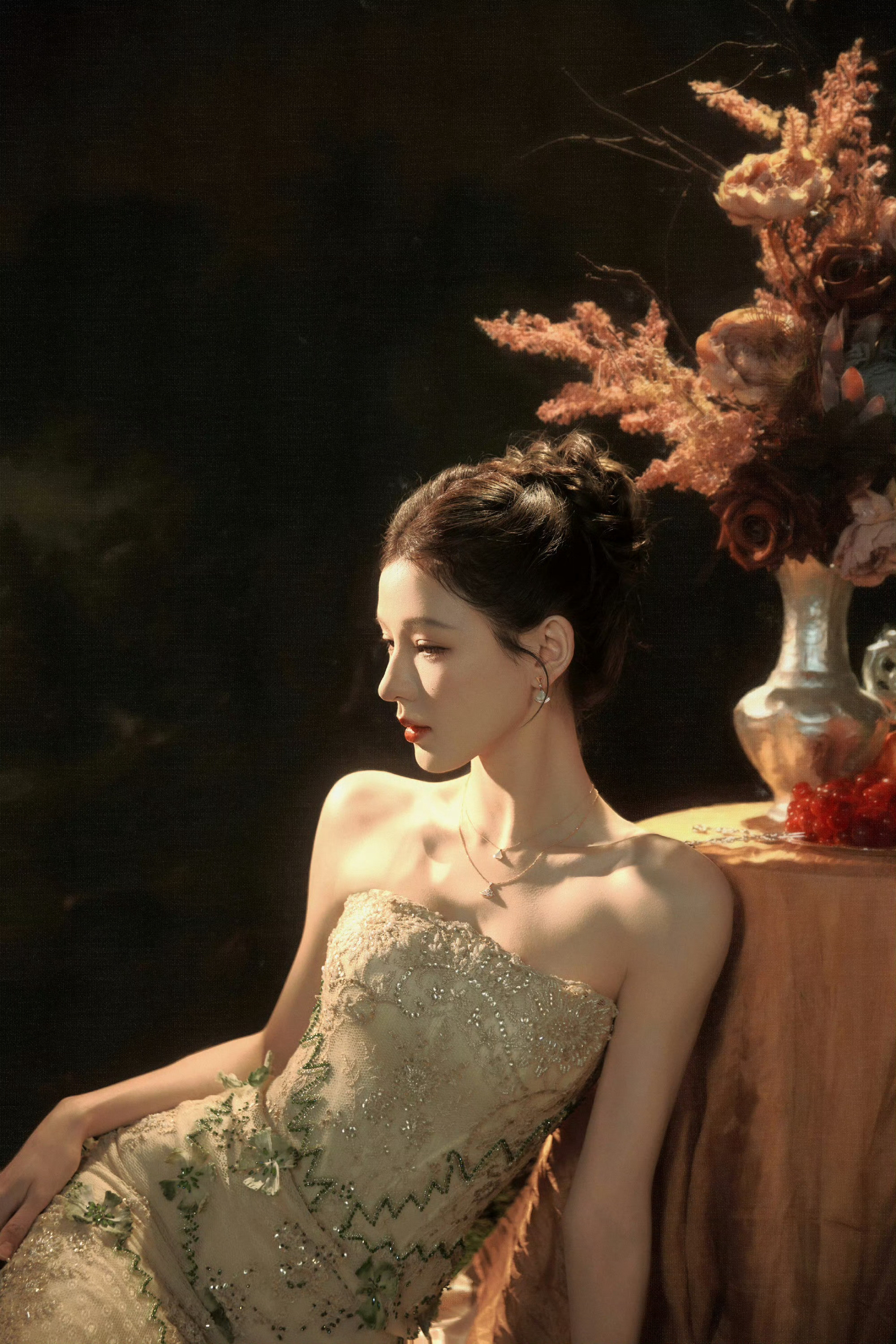 张予曦女神你是神女吧！咋这么美太美了美神降临