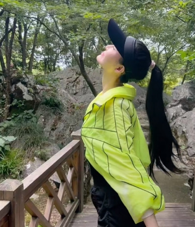 你们发现了吗这一次汪小菲摊上这事，张颖颖竟然没有开直播来冷嘲热讽啊……很难得
