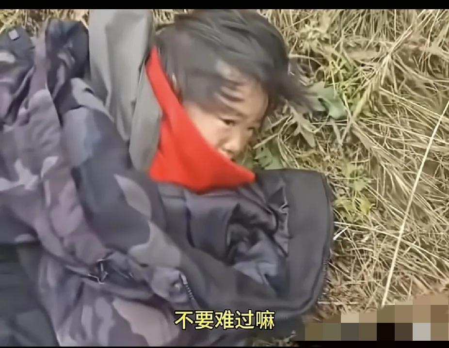 原来一切有迹可寻，辽宁4岁失踪女童火了，她给大家报平安说，谢谢大家给了我第二次生