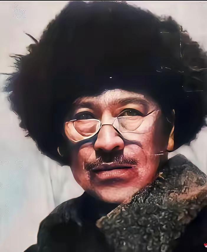 1931年东北沦陷，60岁的大地主戴万龄为了打鬼子，带着全家57口人上战场，14