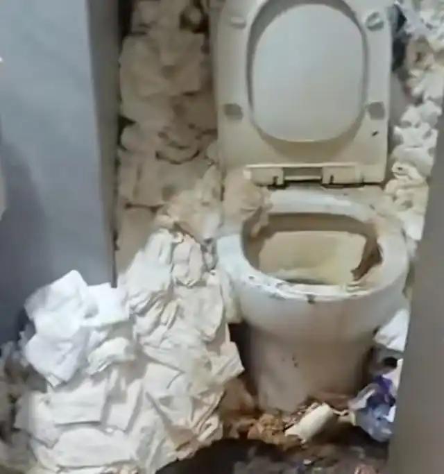 “毁三观！”吉林长春，一对情侣在电竞酒店住了2年，退房后保洁来收拾房间，可打开房