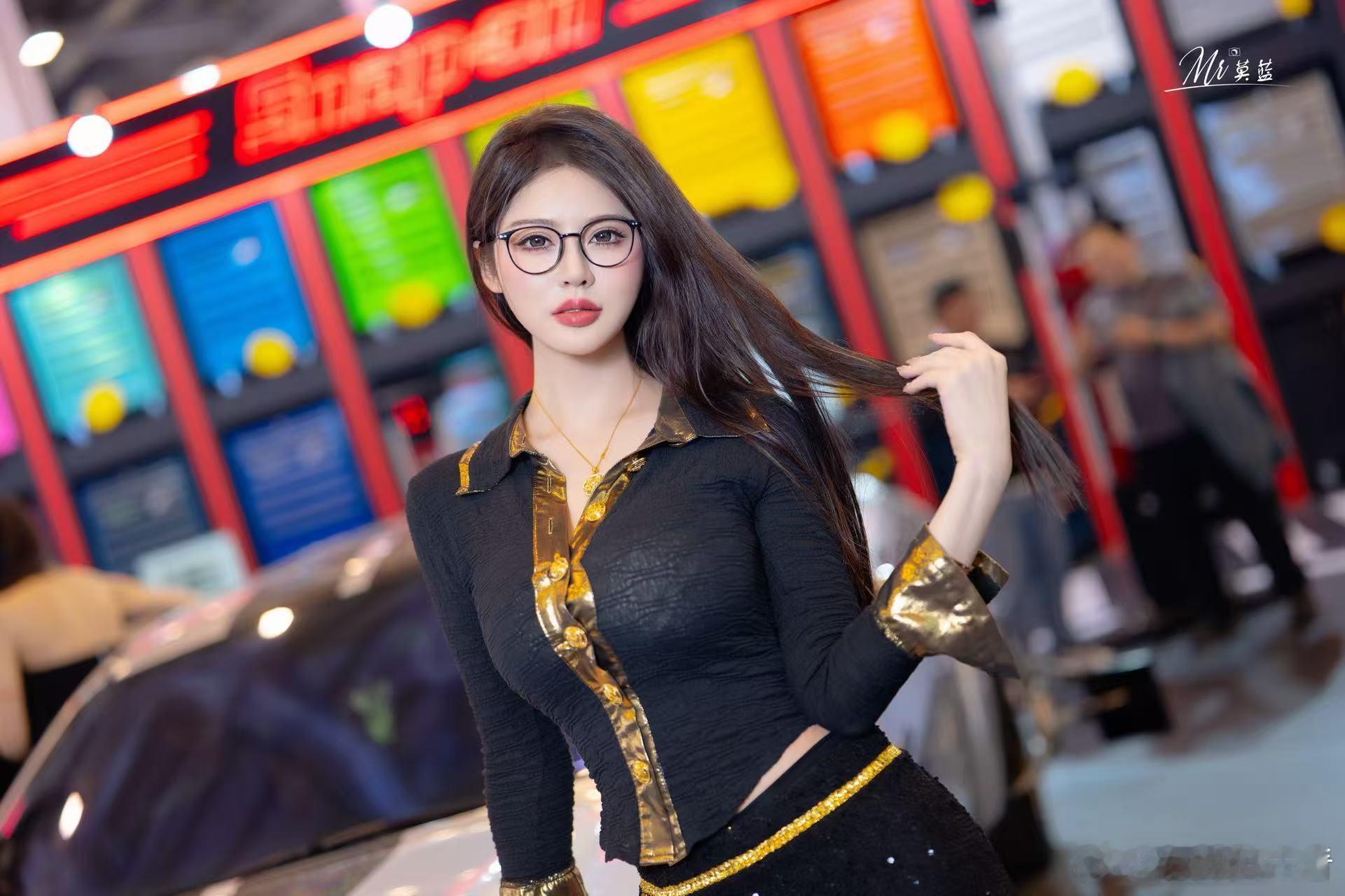 好看的小姐姐小姐姐抄送