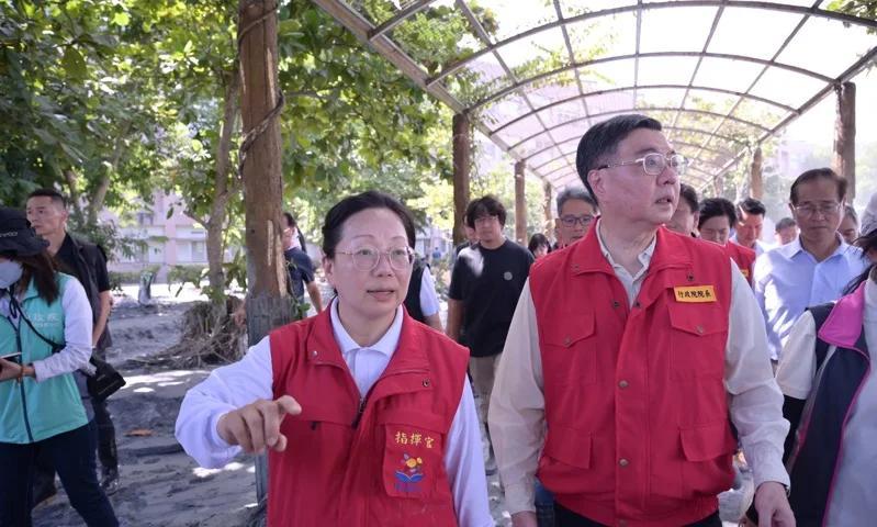 与傅崐萁同框不吵了！卓荣泰今天感谢花莲县政府台“行政院长”卓荣泰今天二度到花莲