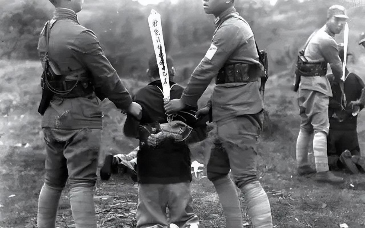 1955年12月8日，湖北省长阳县人民政府以“反革命战犯罪”处死了抗日爱国将领、