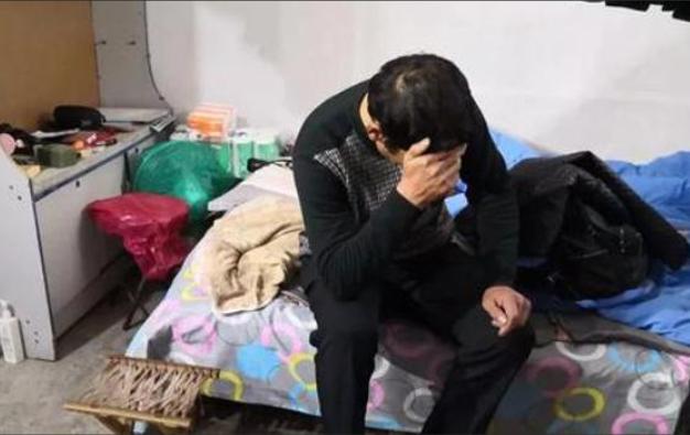 “白嫖上瘾！”上海一位百岁老人在老伴离世后，将3000万售房款各分给子女400万