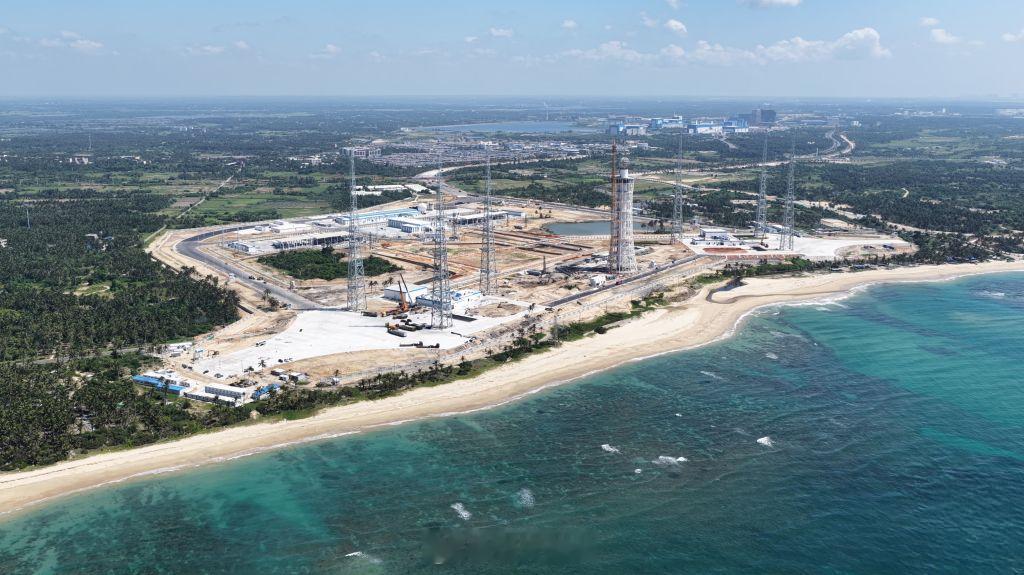 【海南商业航天发射场二期发射区土建工作完成】7月24日，海南商业航天发射场二期