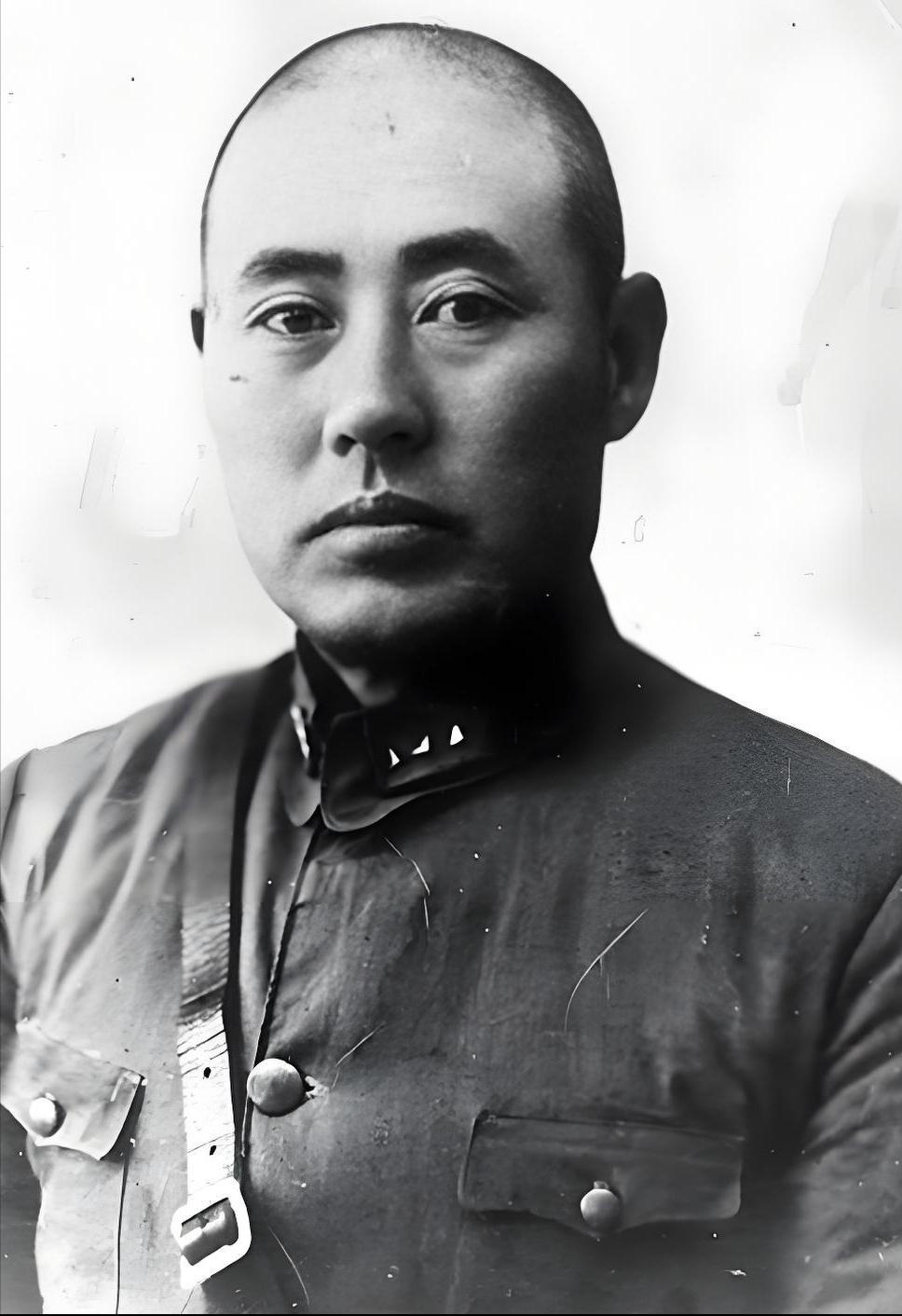 新中国刚成立不久，周总理便发现了一件怪事！在众多部委提交的文件中，唯独水利部的文