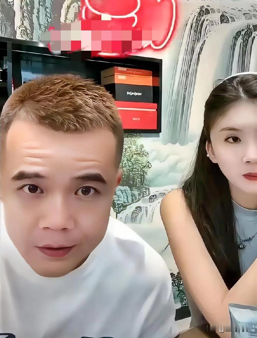 驴家小胖爆料快手官方修改了提成，很多主播停播了，不愿意交！二驴表态喊话快手官方：