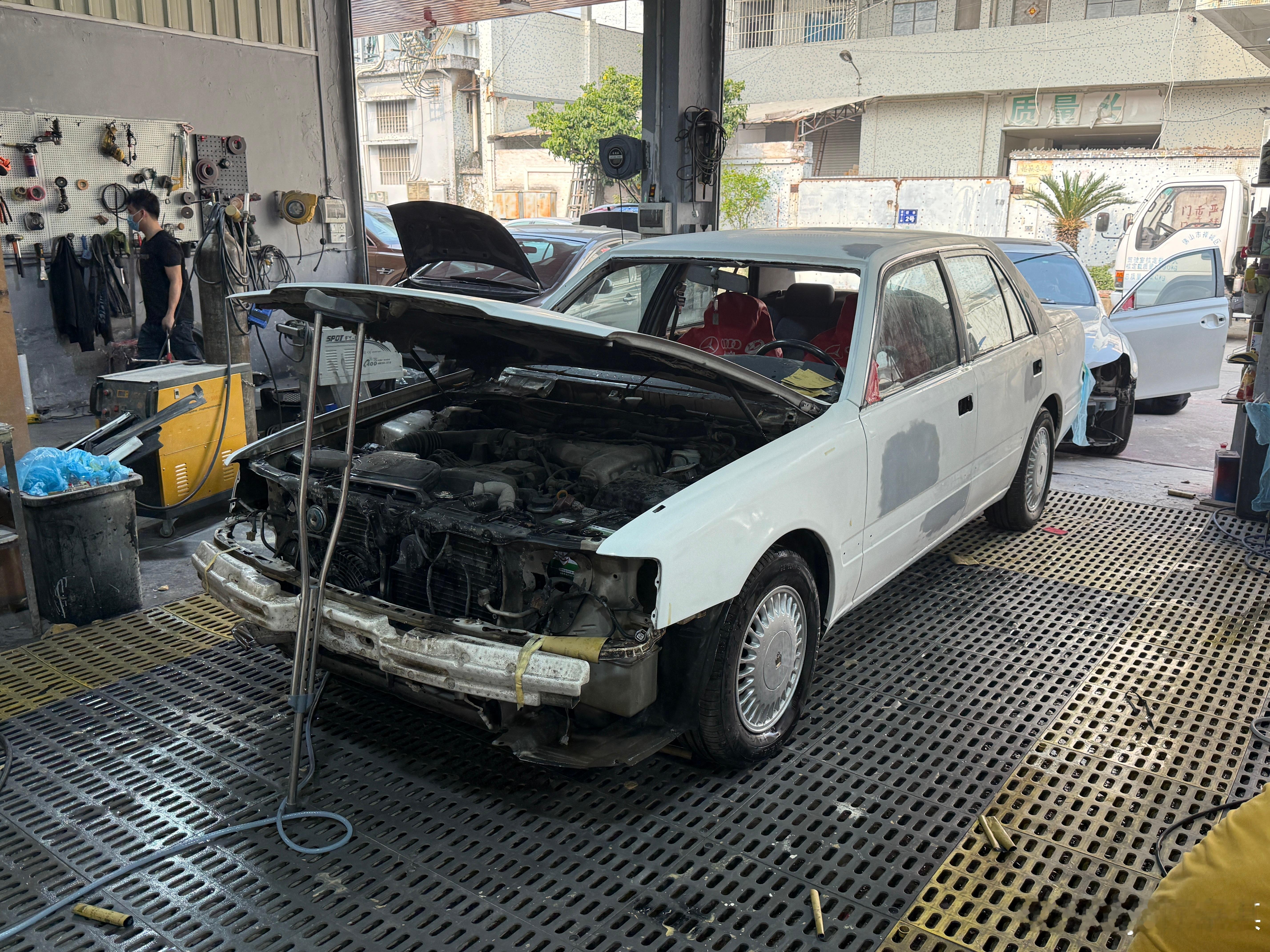 等了两个月之后，我的皇冠155翻新终于有进度了广州