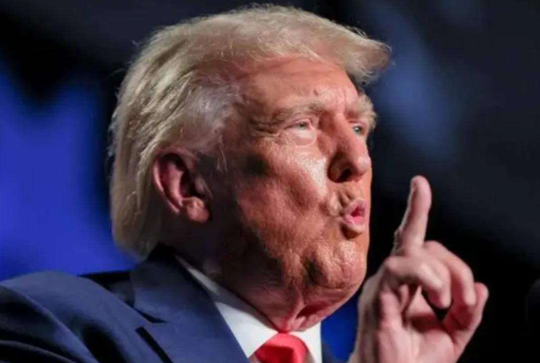 非要打垮中国？最大敌人出现！这次不是美国，普京成最大赢家。俄罗斯街头，中国车