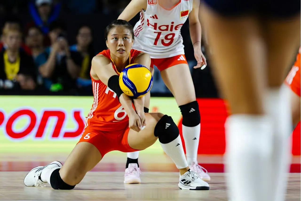 中国女排队长龚翔宇在3-0力克劲敌多米尼加的比赛中，三局竟然拥有23次防守，而且