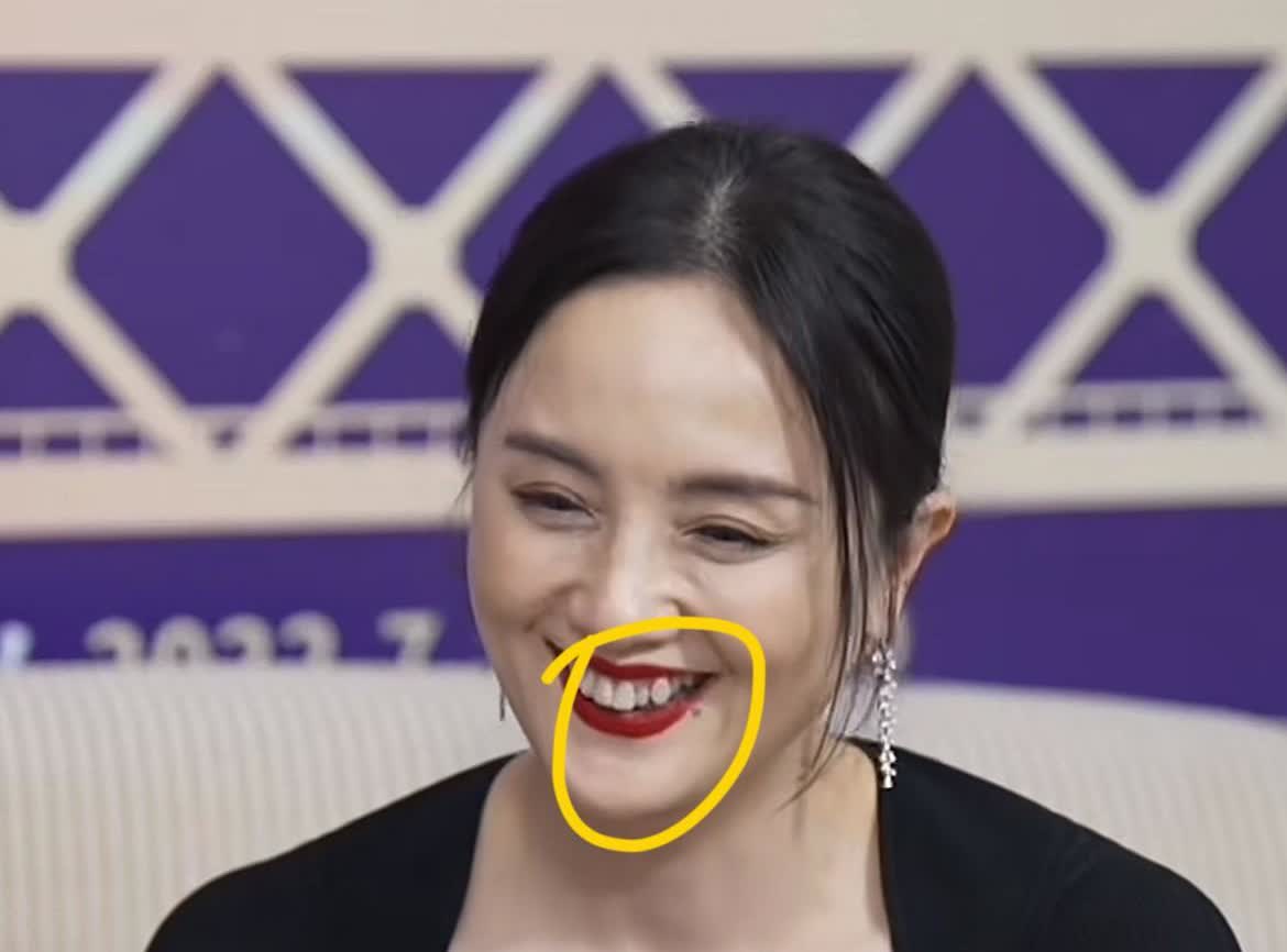 我以为演员最嗨的就是名气大，我以为演员最得意的就是片酬，直到看到朱媛媛在