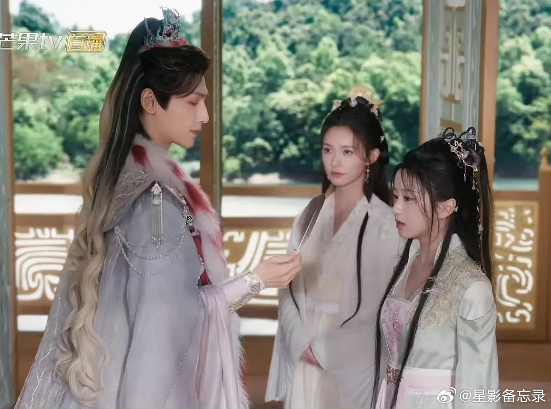 🥜里身段top是他吧盘条靓顺最近长高了比例也越来越好了