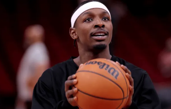 NBA常规赛火箭客场对阵步行者的比赛已经结束。全场战罢，火箭以118-114战胜