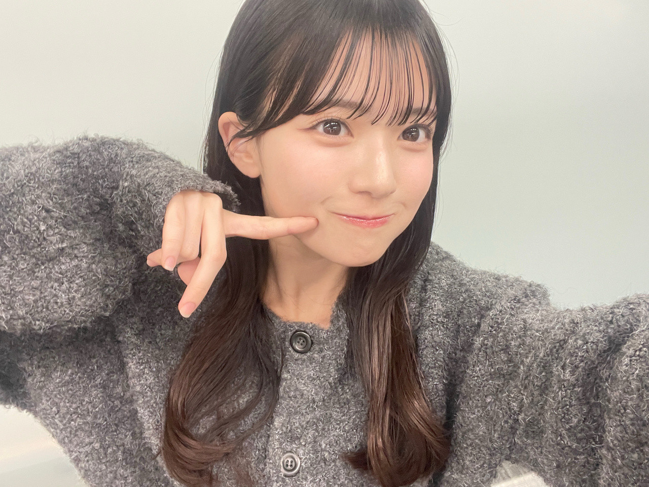 瀬戸口心月「今日のわたしは、クーラーをつけながらご飯を食べて、夏ってこんな感じだ