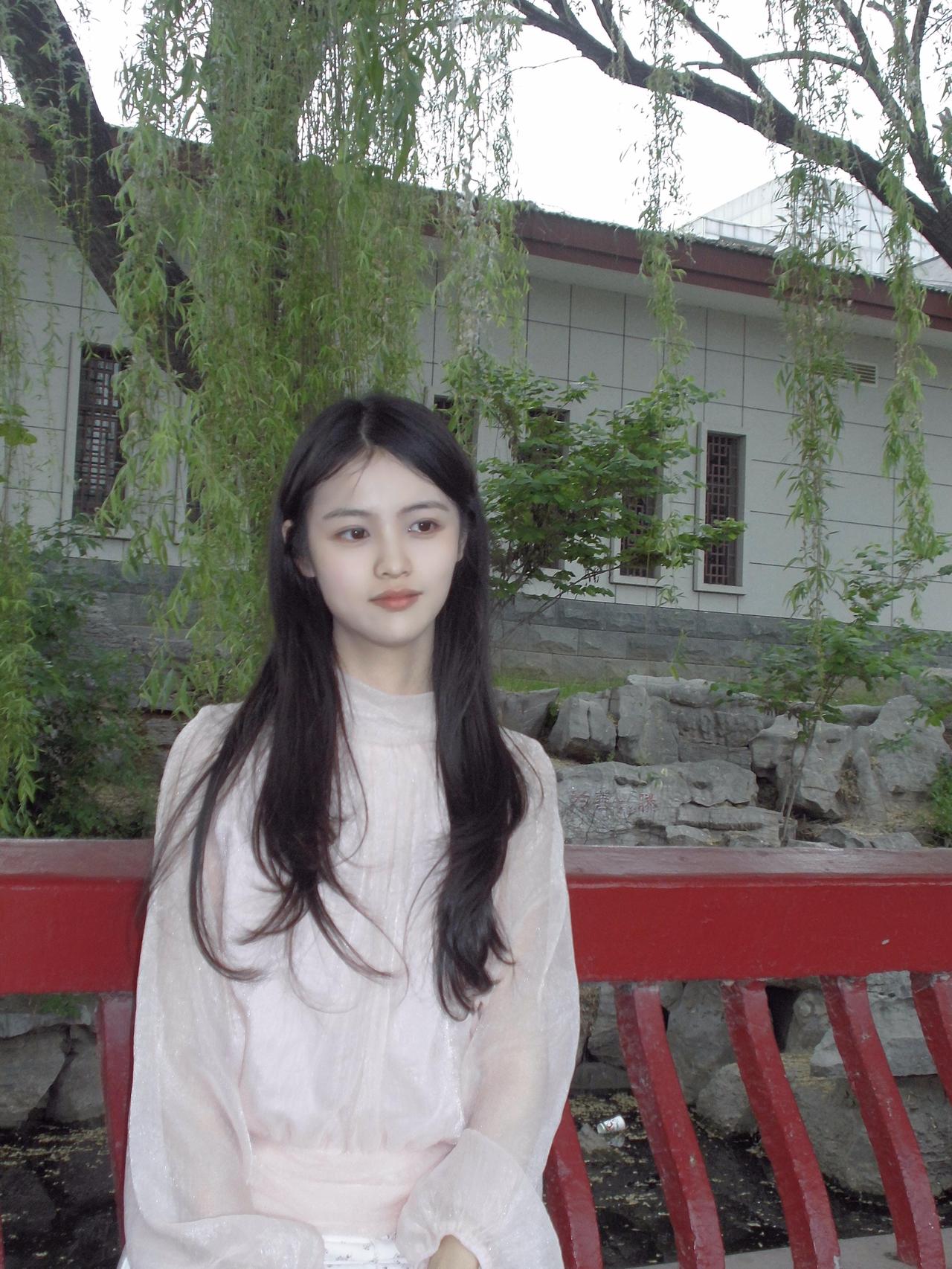 在宁静的午后，与自然相伴，感受生活的美好。