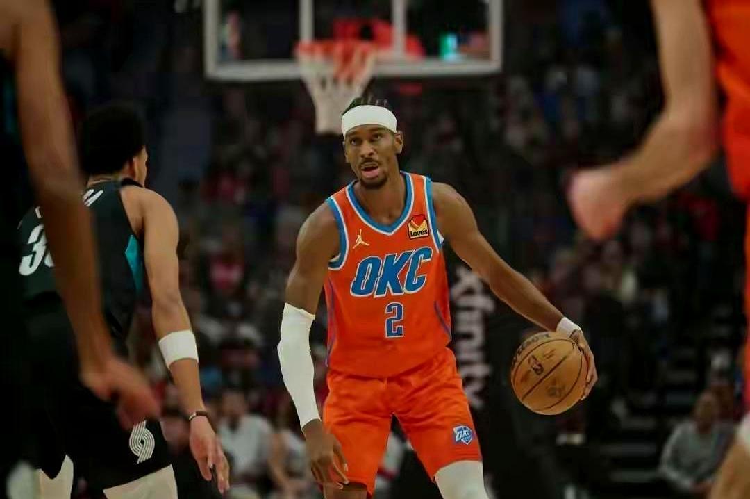 雷霆这球输得不冤。篮板被人家猛龙抢爆了，51对37，简直是碾压。就这数据，