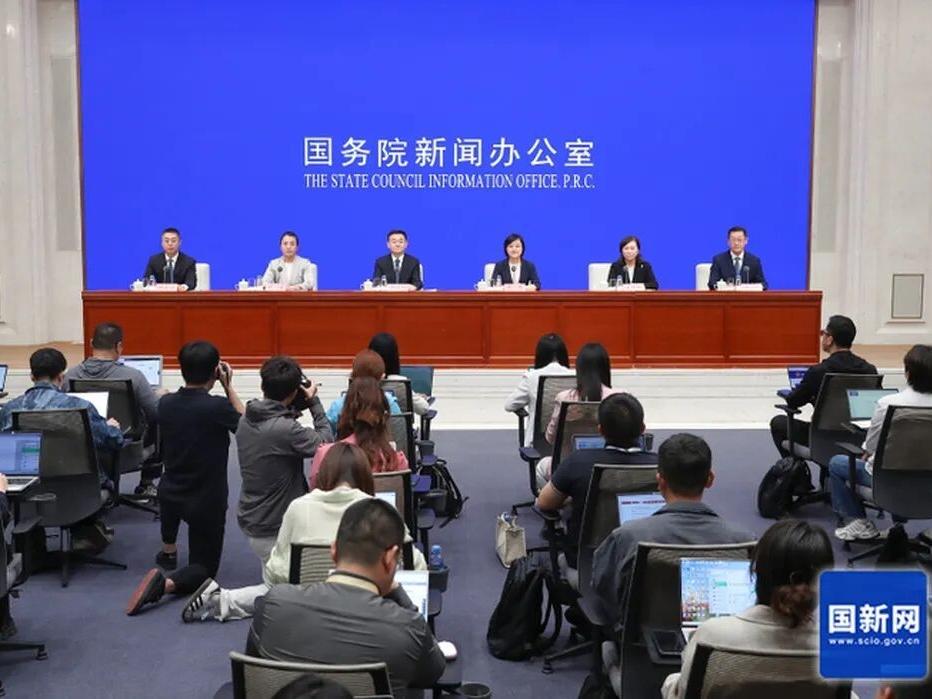 30多万名不符合条件的执法人员被清退！国家这次动真格，企业和老百姓都受益。