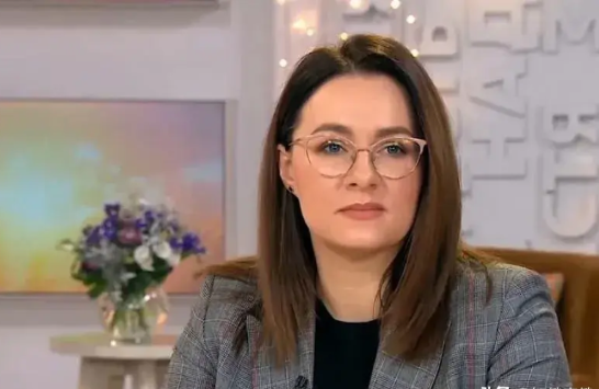 乌克兰方面认定，乌美两国签署的矿产协议堪称乌克兰外交领域的一大胜利。美国财政