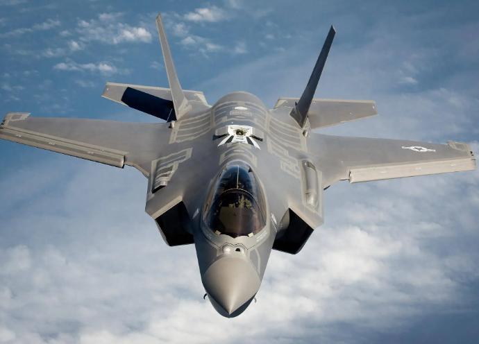 中美战机在黄海上空发生对峙！2月20日官方消息确认，美军军机闯进黄海当