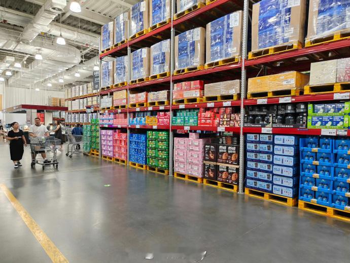 山姆品控危机引发退卡风波山姆也降本增效了？但是降着降着把顾客降走了。本来就是主