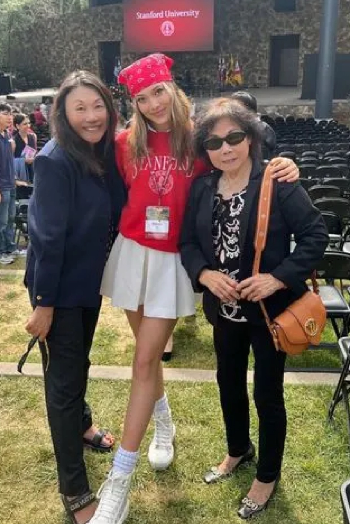 谷爱凌称自己做到了和奶奶一样勇敢体育大赏你做到了！相信奶奶会在天上继续看着你勇