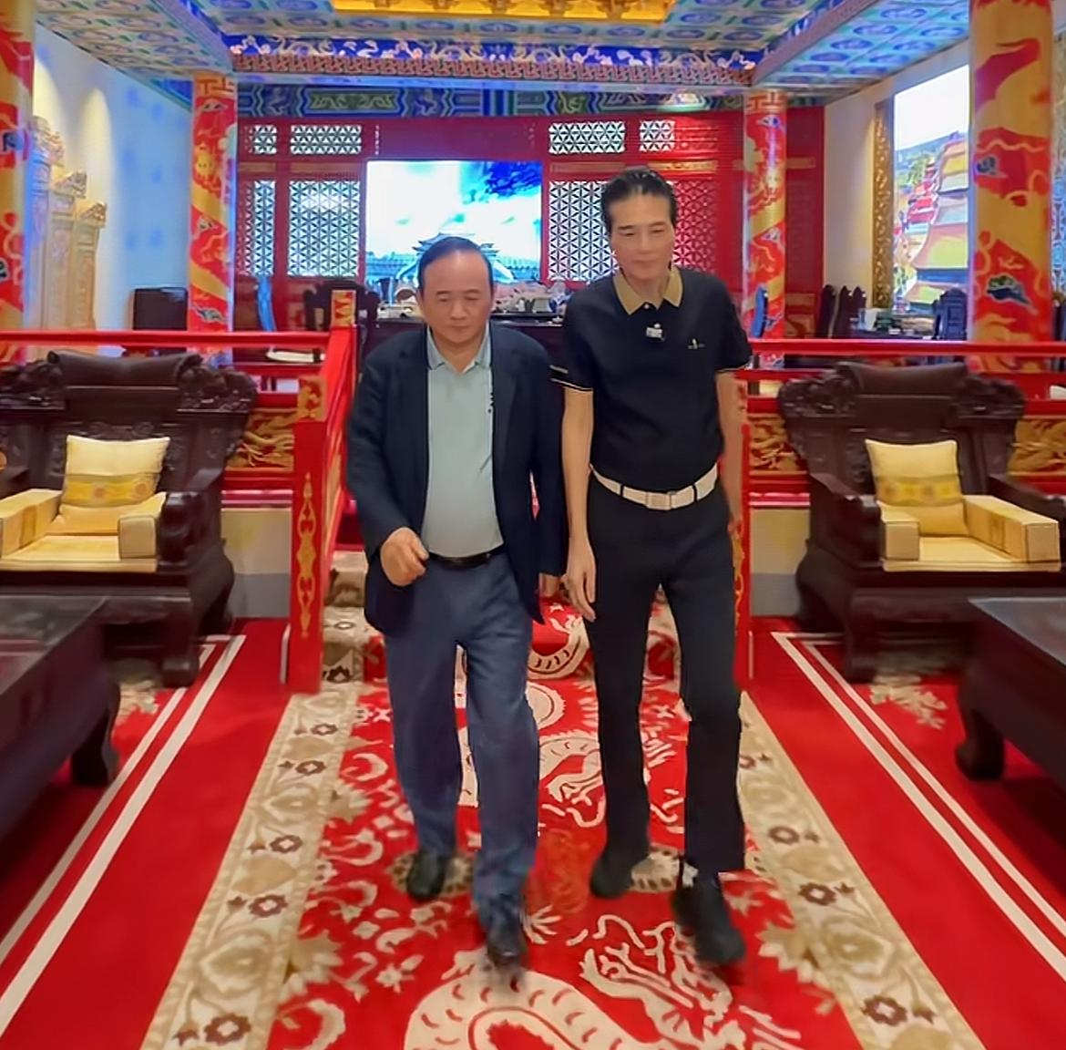 两位昔日“地方性首富”胡志标、兰世立聚会！一个沦为卖刮胡刀，一个沦为做APP，