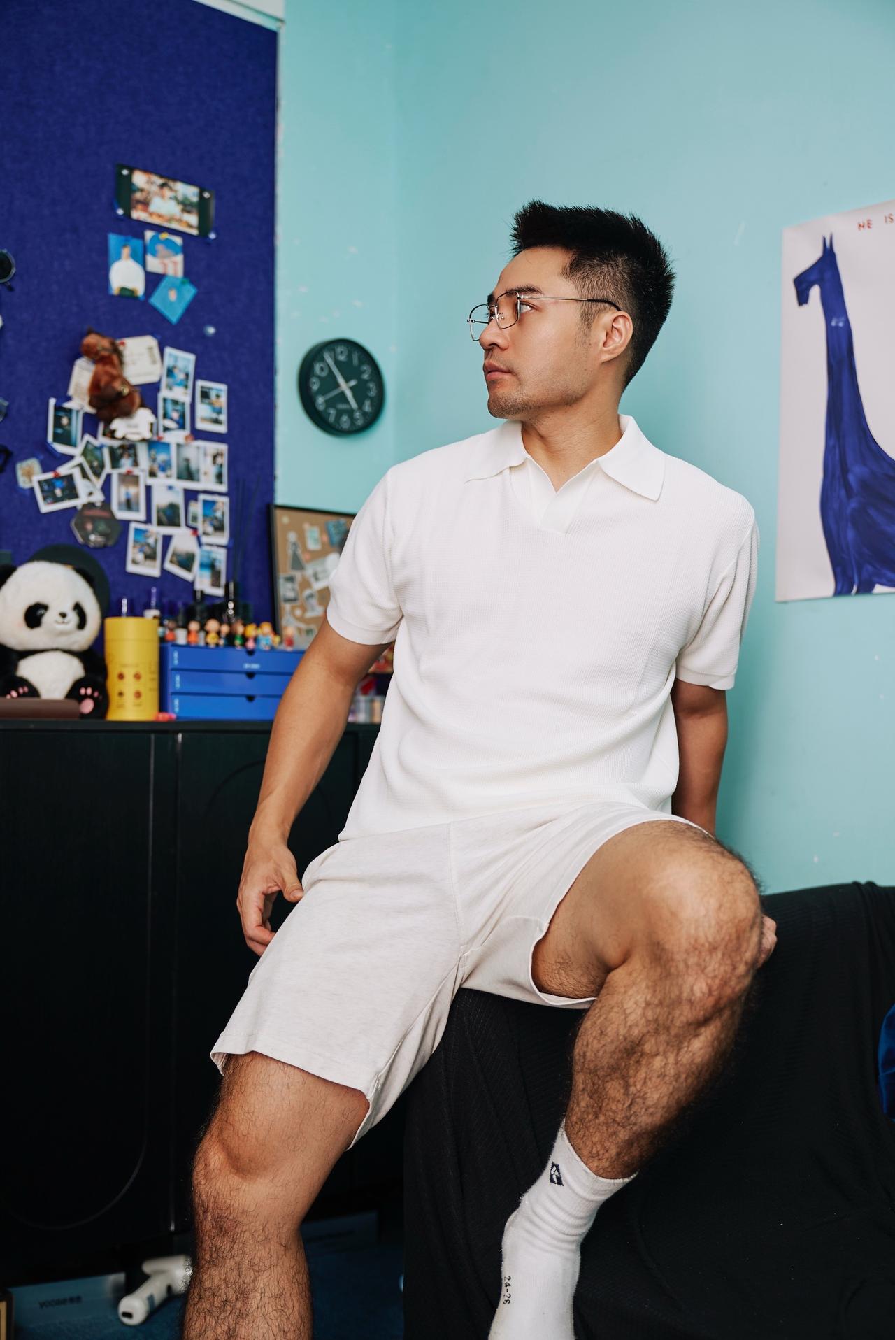 喜欢叔味吗白衫日常白衫型男穿白衬衫的男生