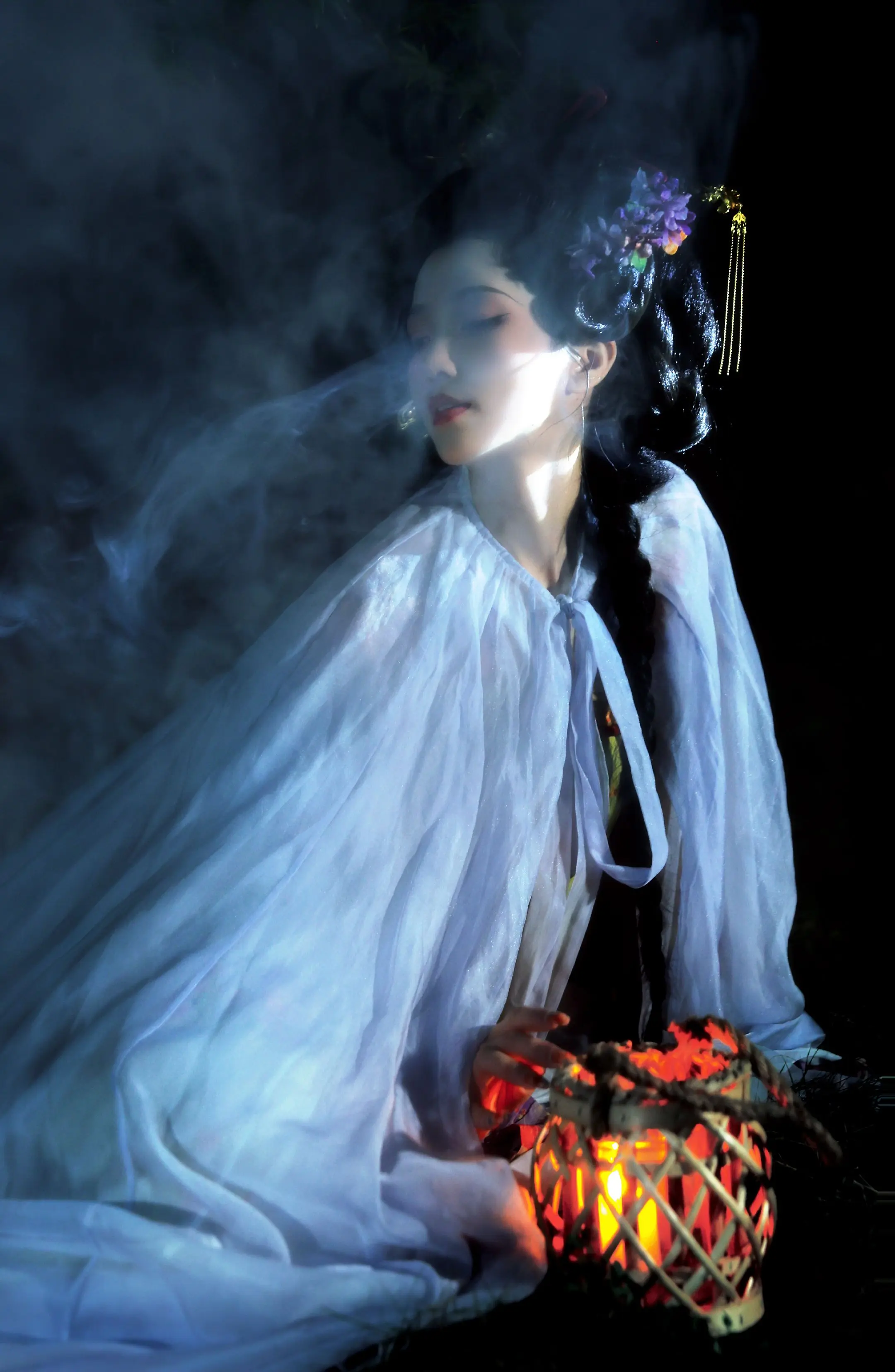 “蒲松龄笔下的女子，可见人心，识贪嗔。虽身为妖，却是比常人更加有情有义。”