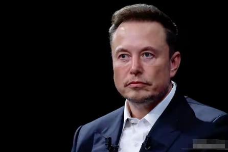 这一天终于要来到！月球大开发即将开启！马斯克表示：“一旦月球工业化启动，金钱的