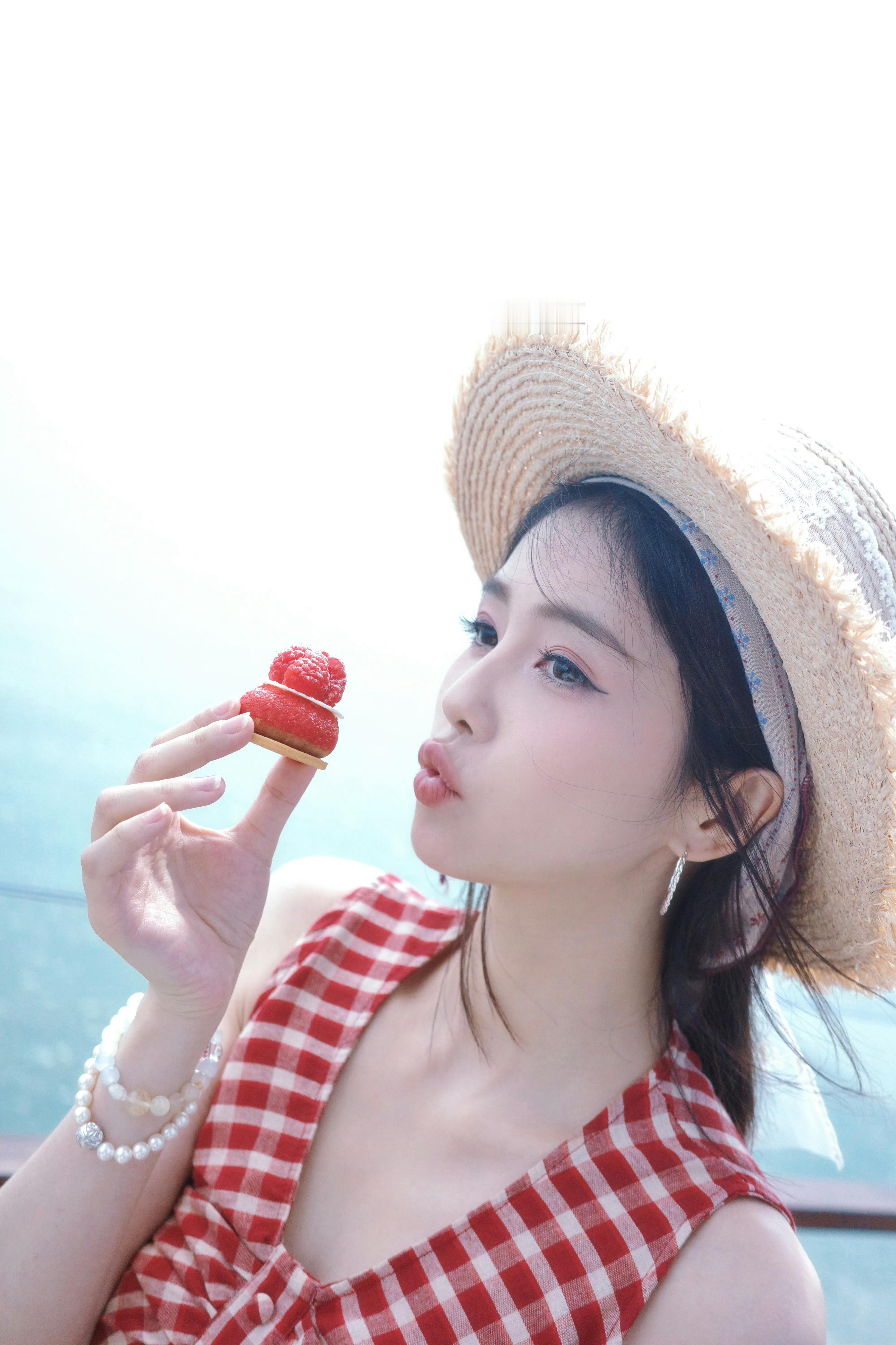 白鹿海边度假小仙女
